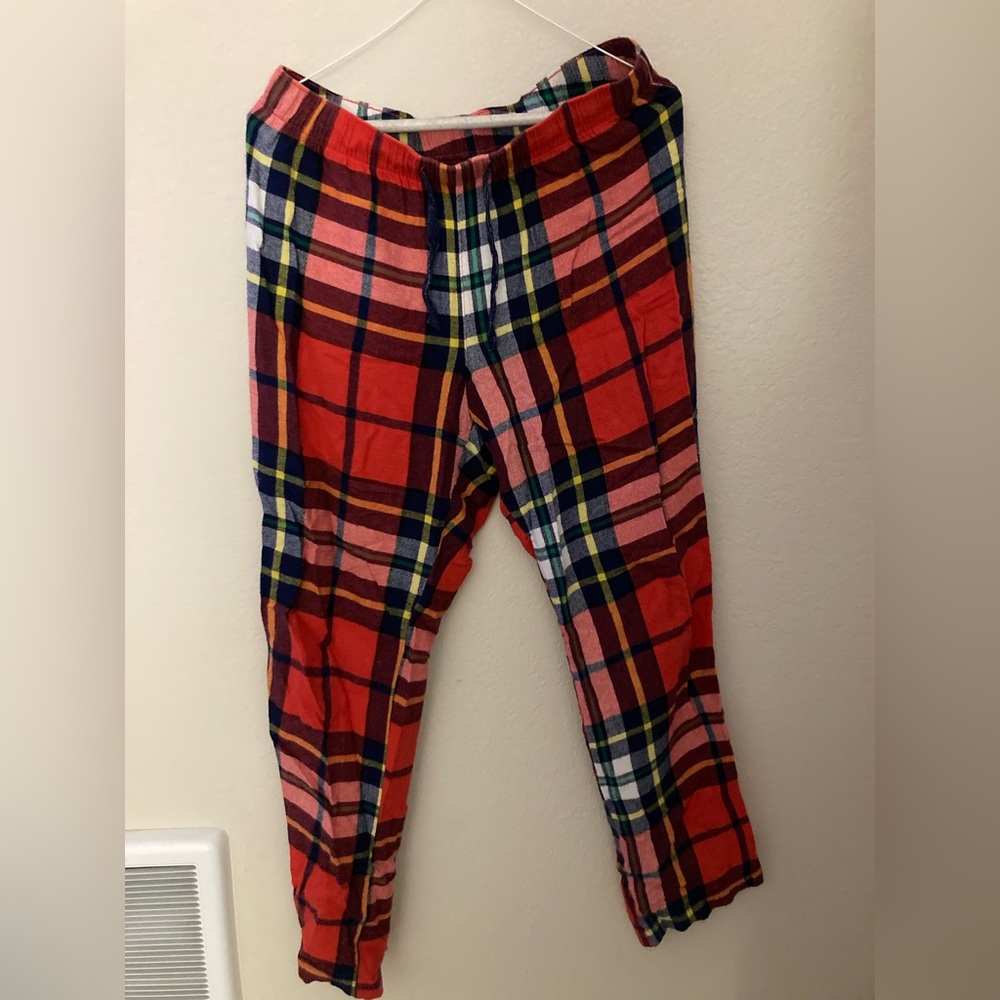 Old navy holiday pajama pants. Normal wear condition.